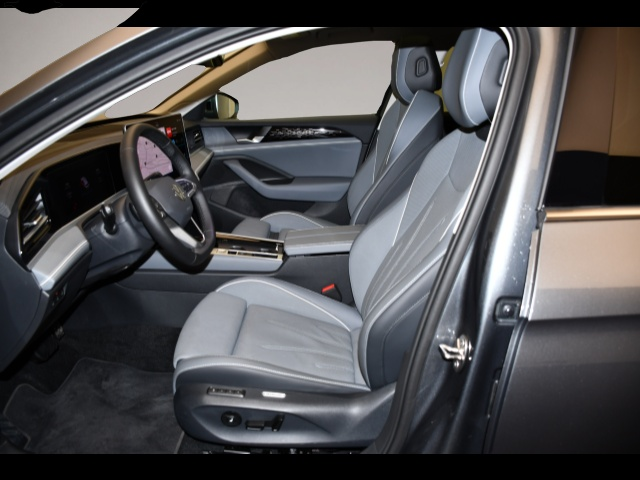 Volkswagen Passat Variant (07/2024, Hybrid (Benzin/Elektro))