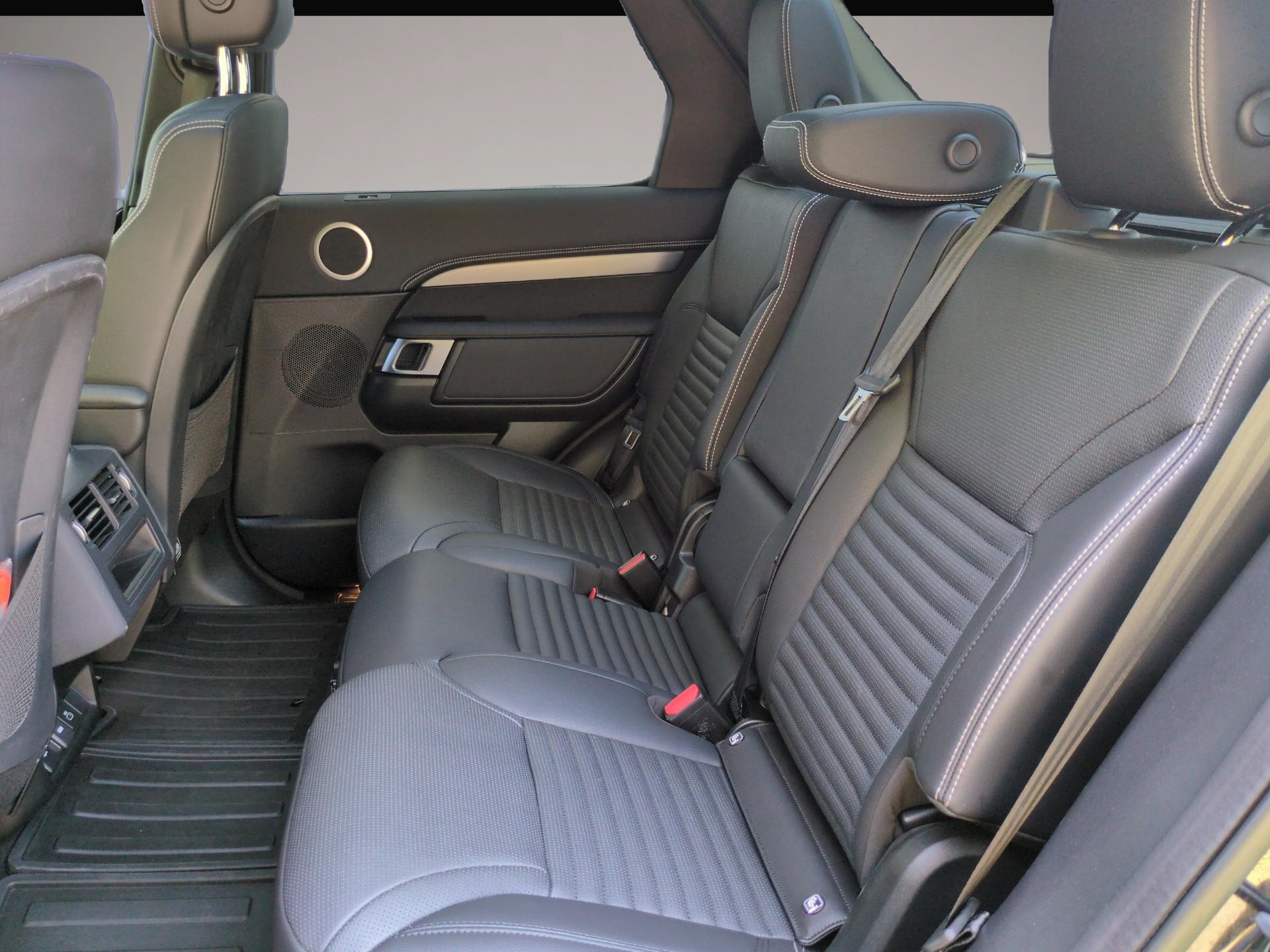Land-Rover Discovery (10/2023, Diesel)