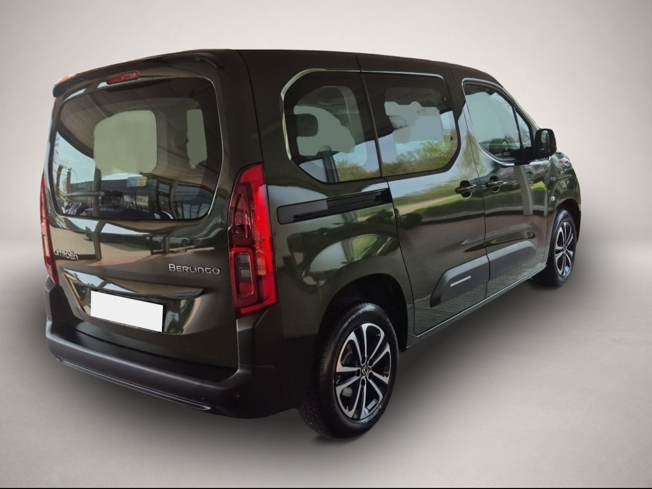 Citroen Berlingo (11/2024, Benzin)