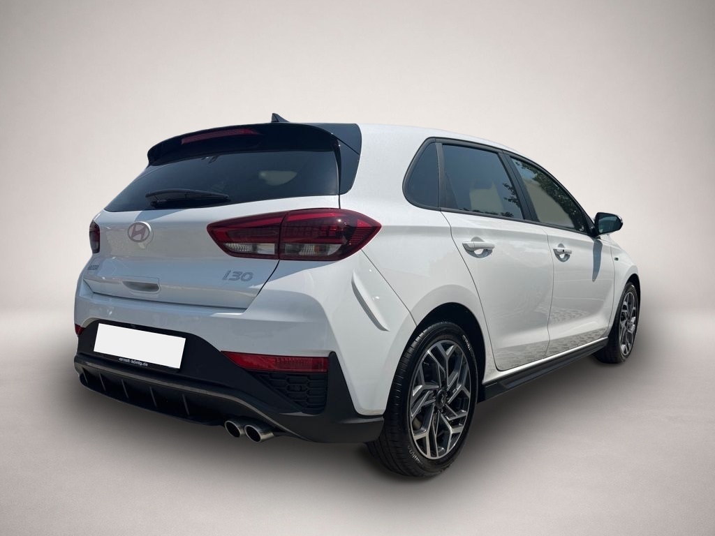 Hyundai i30 (06/2026, Benzin)
