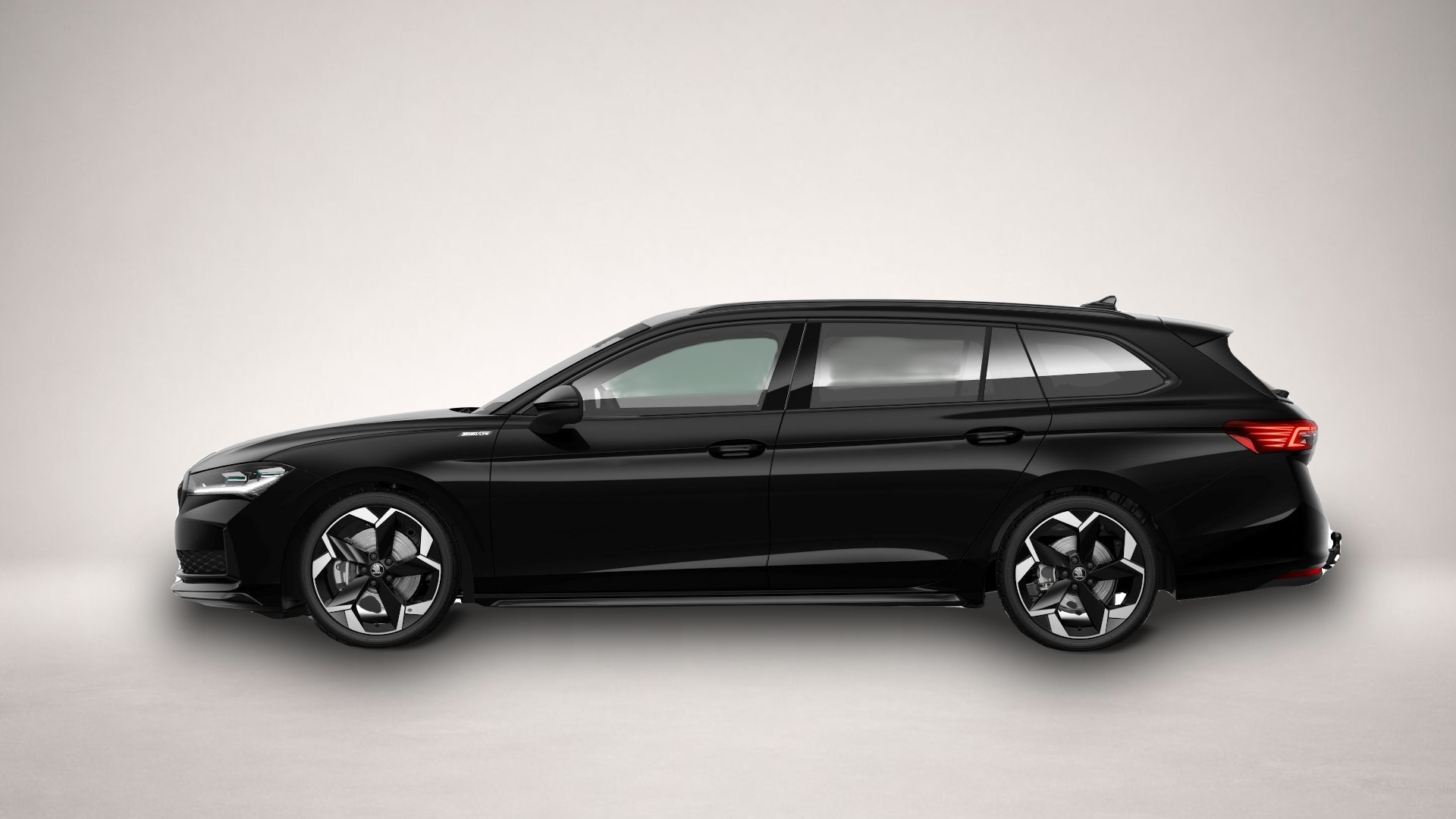 Skoda Superb (01/2026, Benzin)