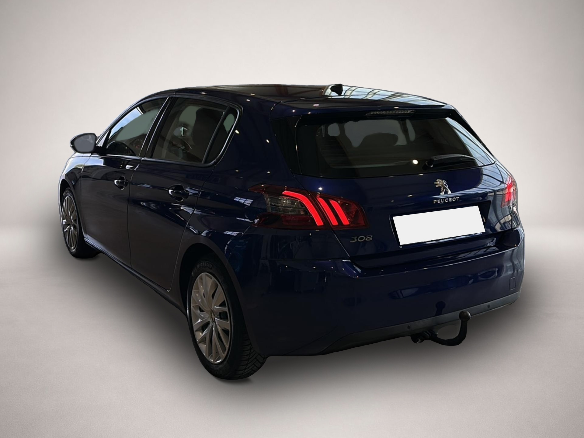 Peugeot 308 (02/2020, Benzin)
