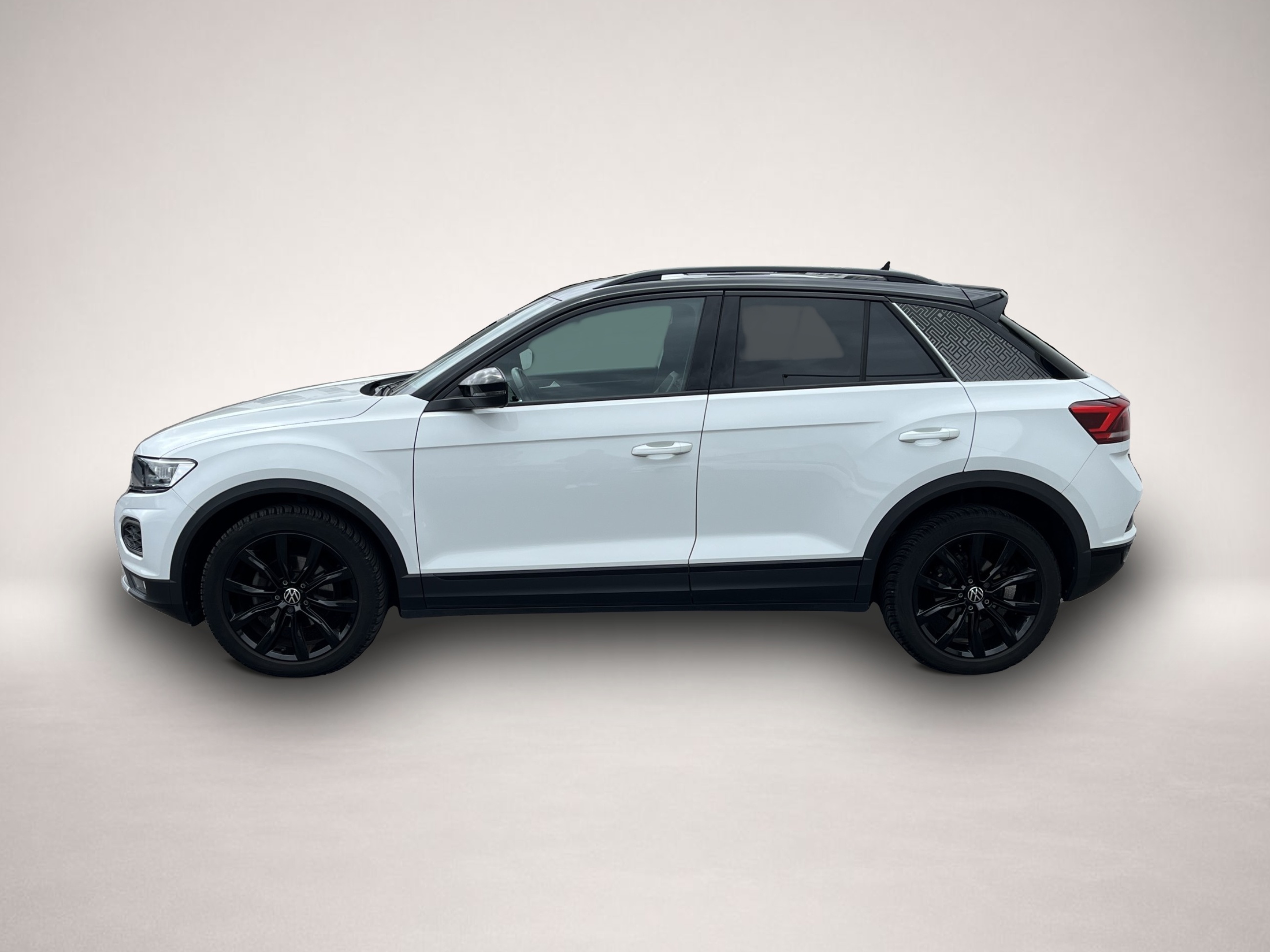 Volkswagen T-Roc (06/2022, Benzin)
