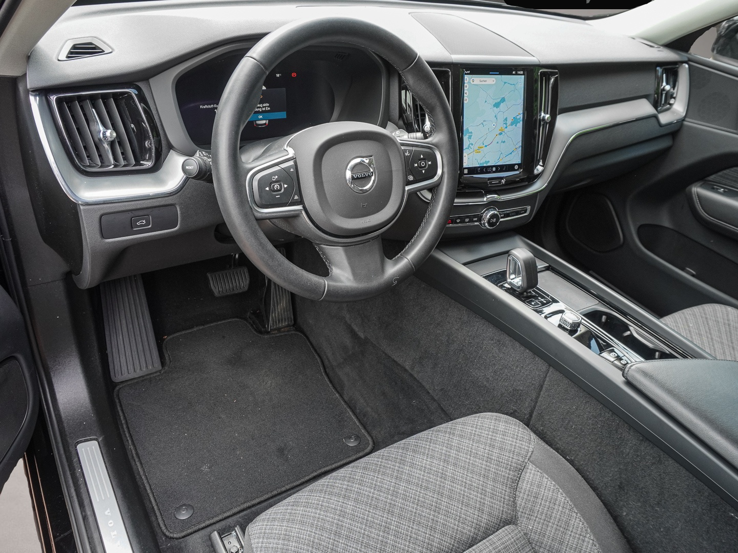 Volvo XC60 (03/2023, Diesel)