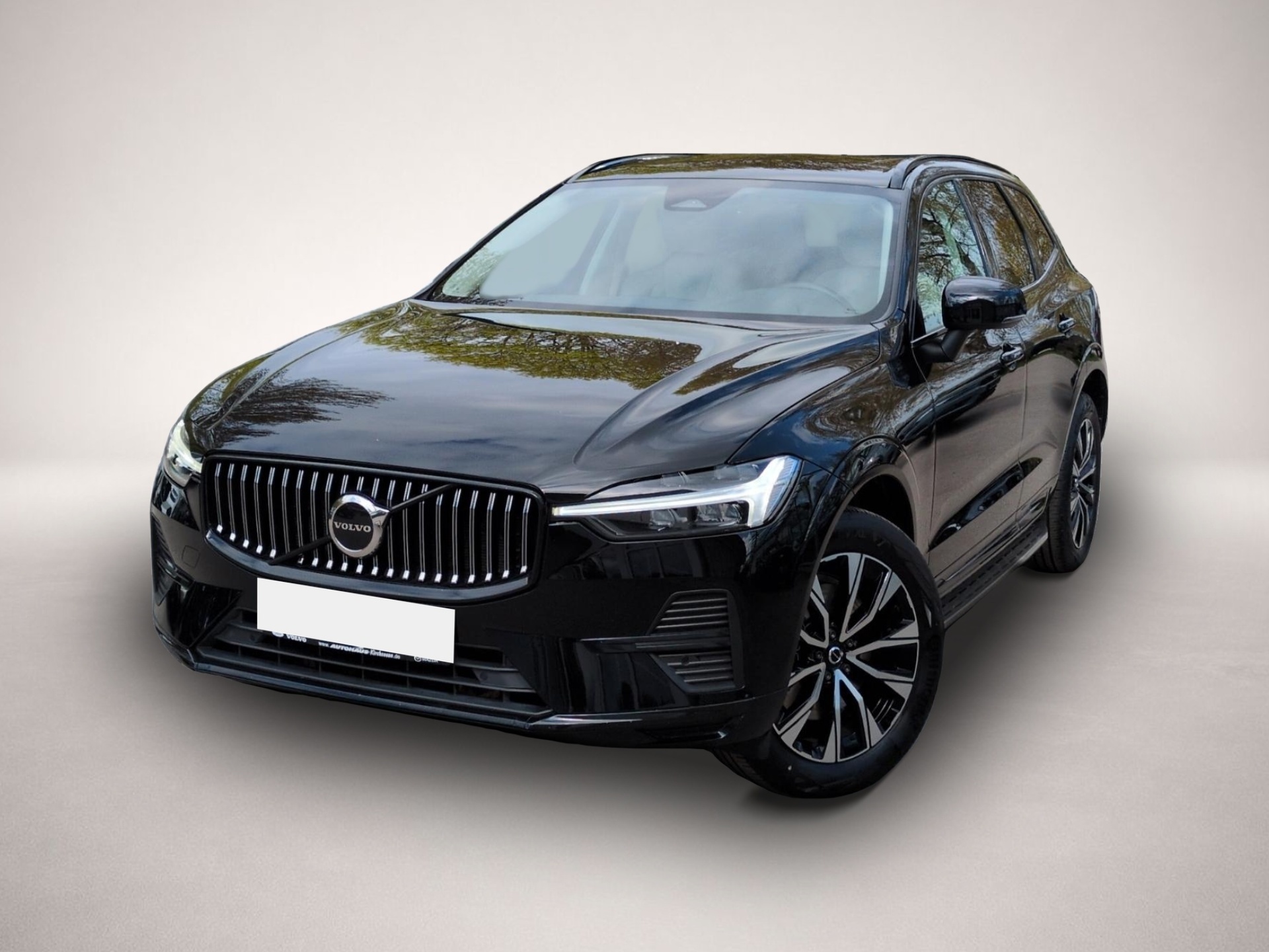 Volvo XC60 (01/2023, Benzin)