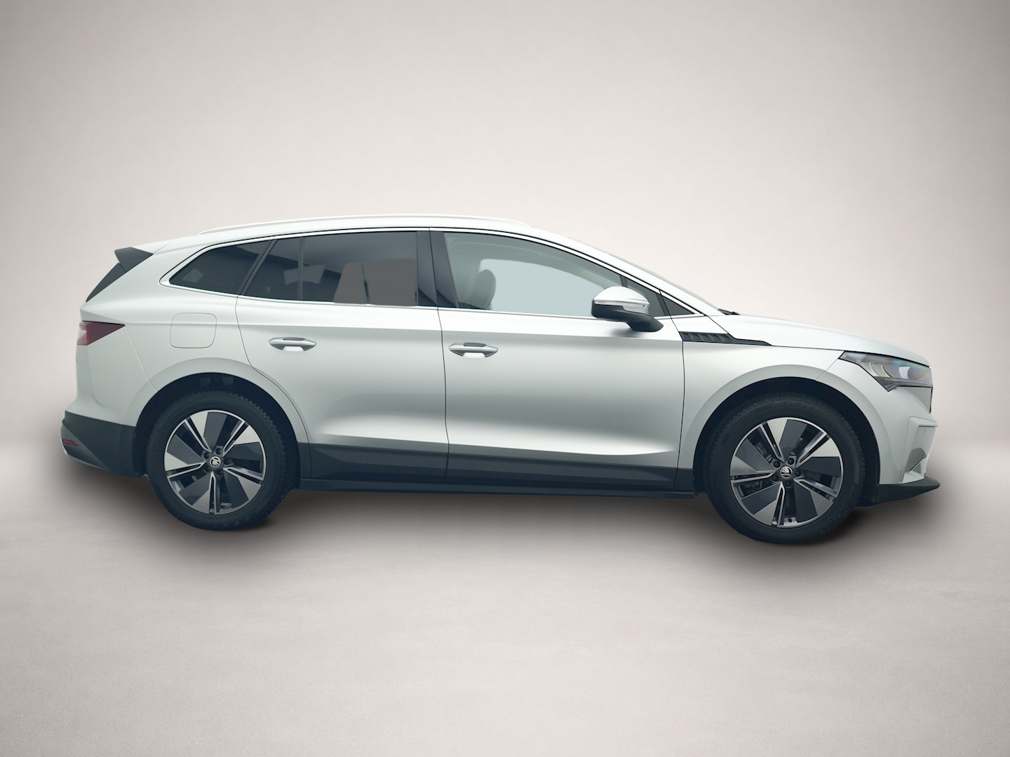 Skoda Enyaq (04/2025, ELECTRIC)