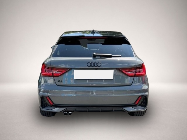 Audi A1 (06/2023, Benzin)