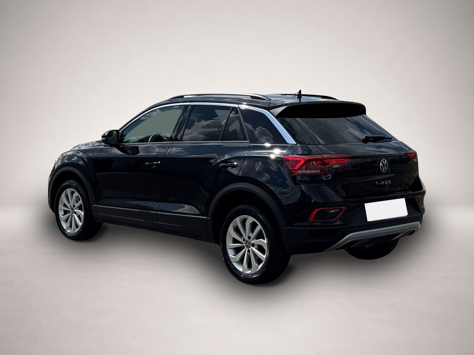 Volkswagen T-Roc (06/2025, Benzin)