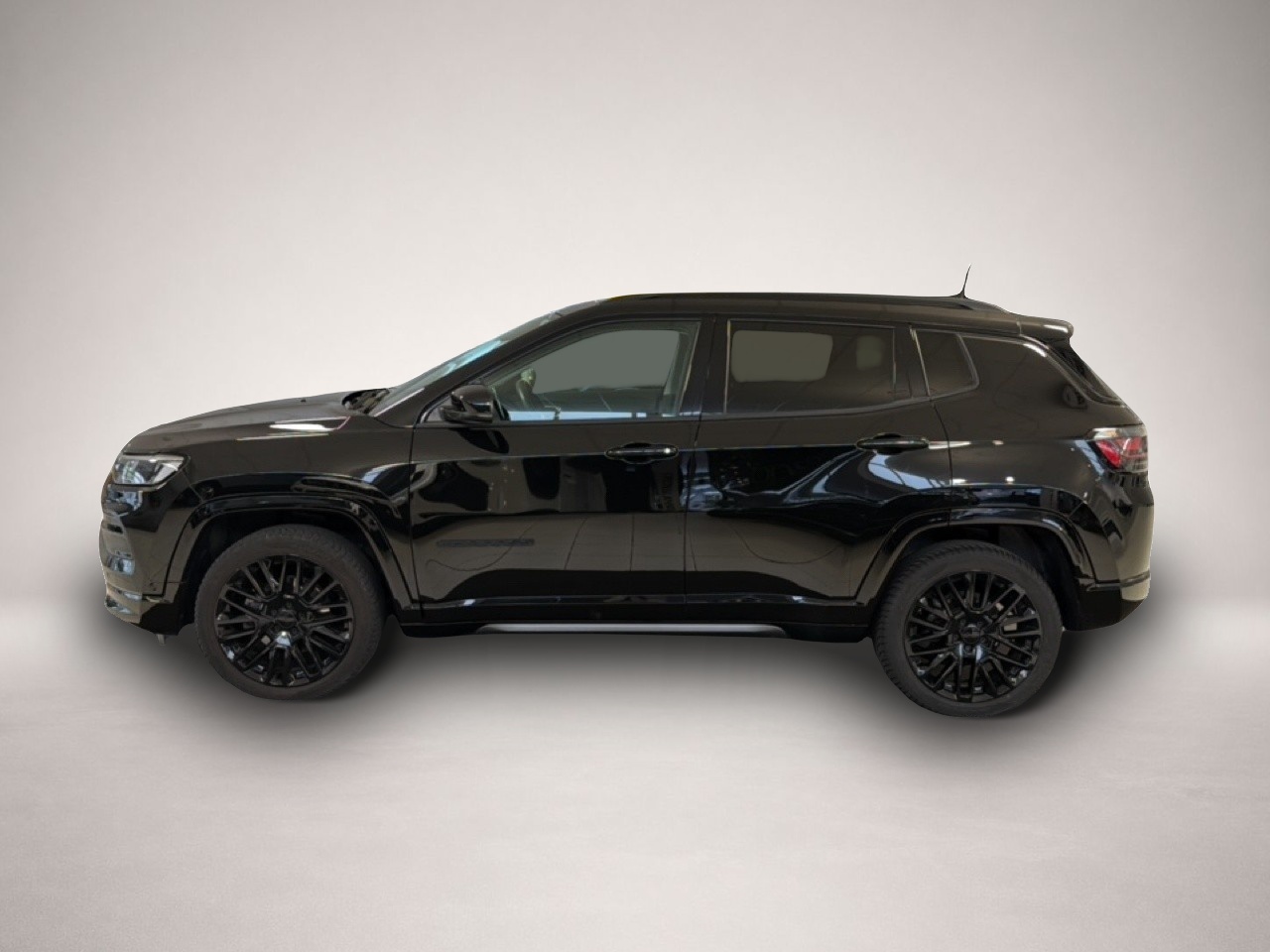 Jeep Compass (09/2023, Benzin)
