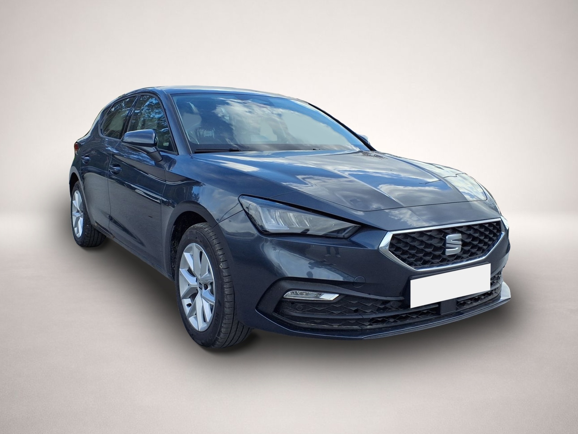 SEAT Leon, image 2 of 4