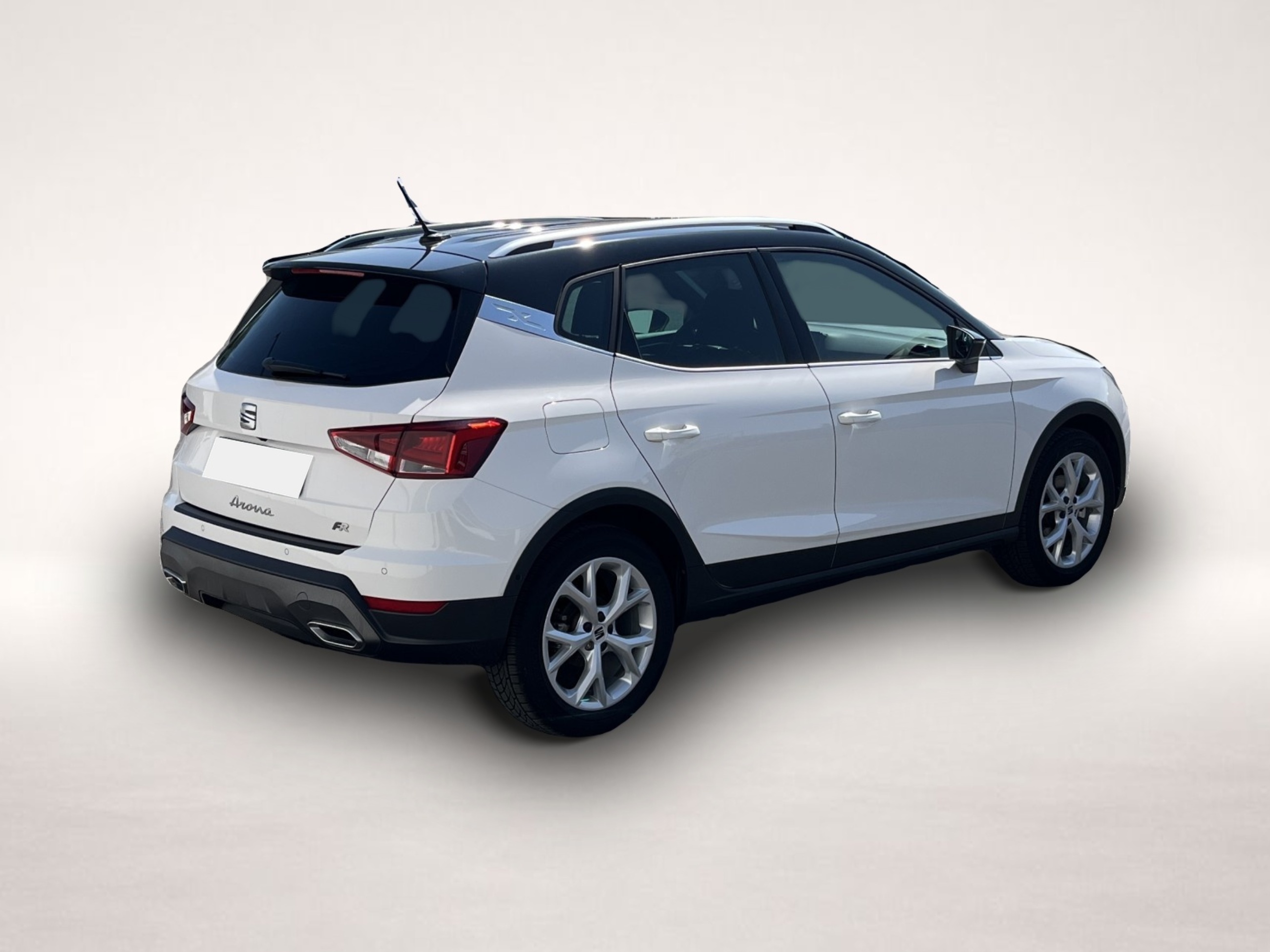 Seat Arona (04/2022, Benzin)