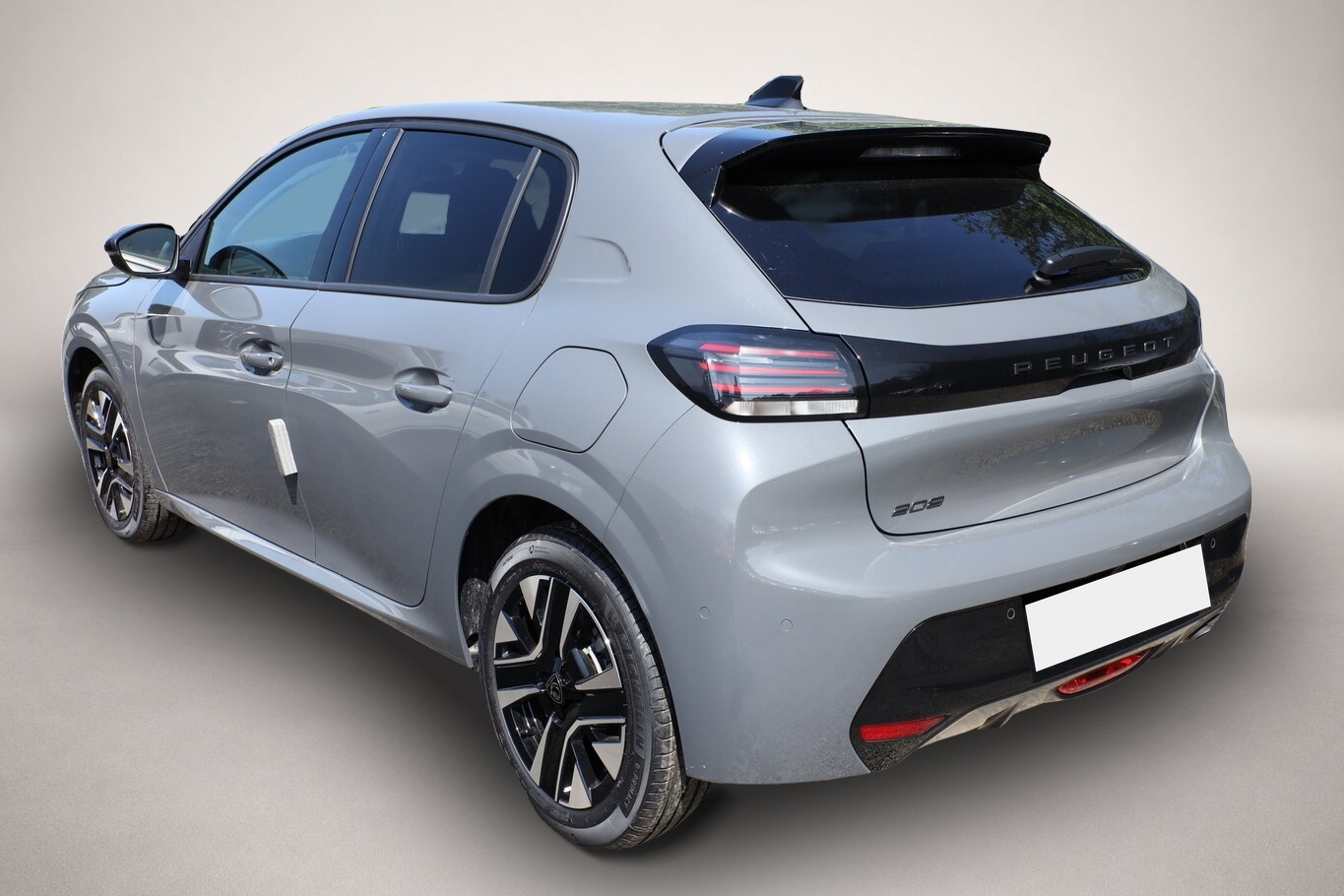 Peugeot 208 (12/2025, Benzin)