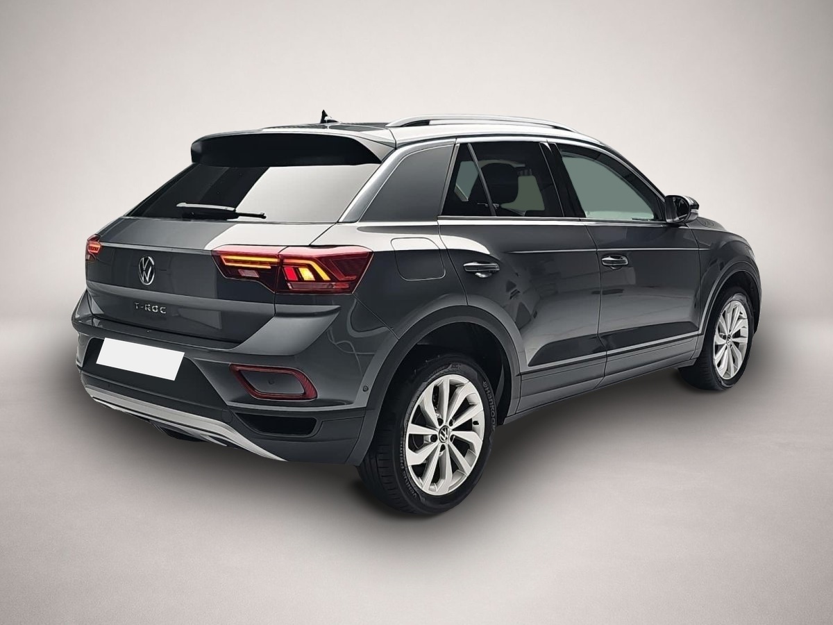 Volkswagen T-Roc (05/2025, Benzin)
