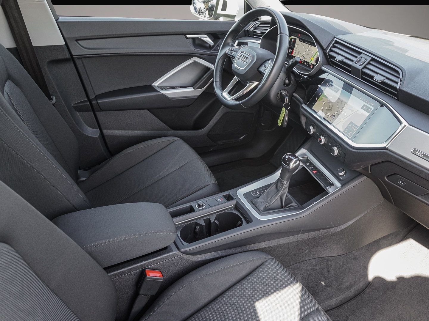 Audi Q3 (12/2023, Diesel)