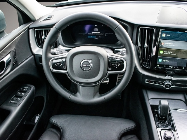 Volvo XC60 (04/2024, Hybrid (Benzin/Elektro))