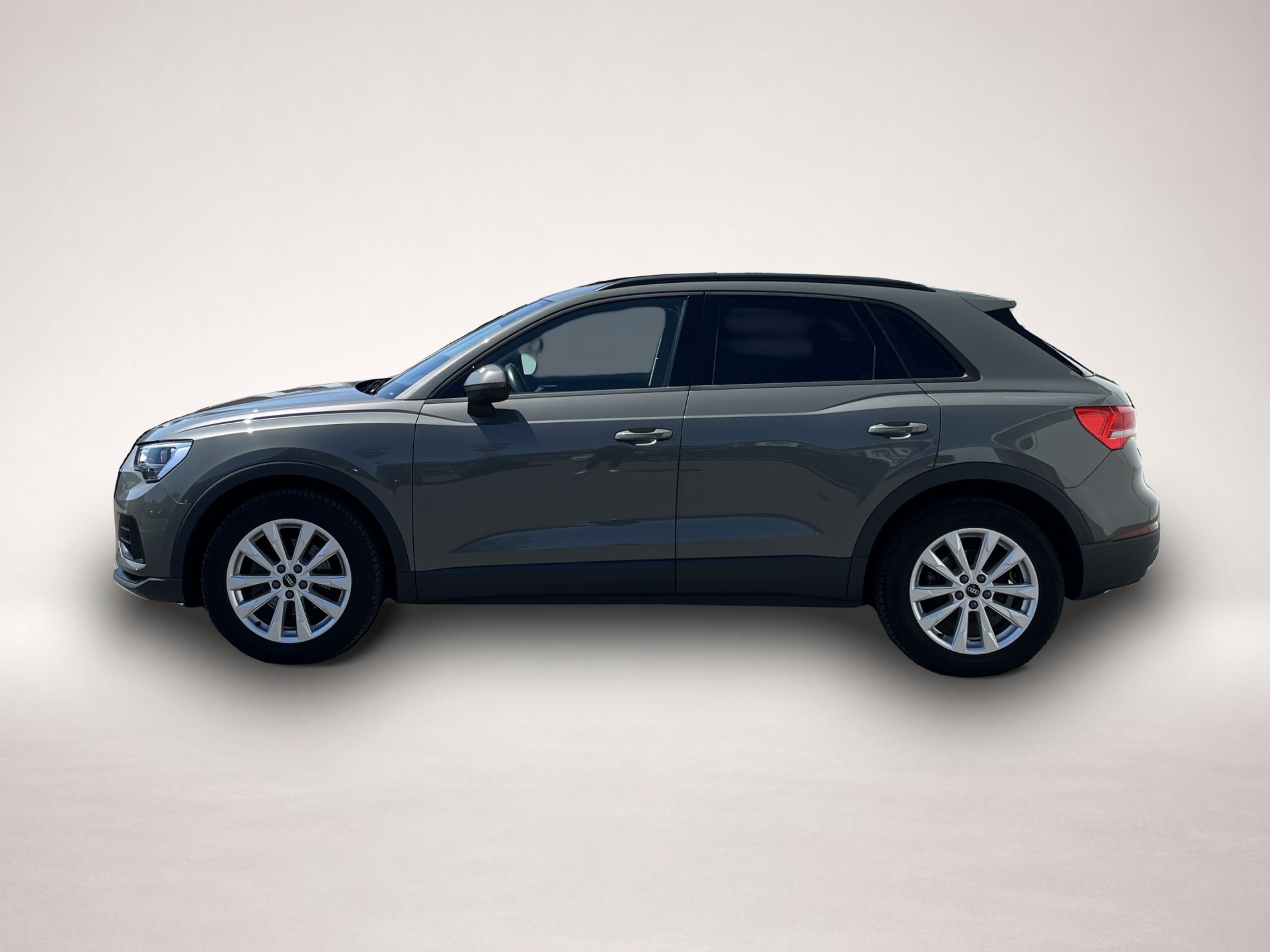 Audi Q3 (12/2022, Diesel)