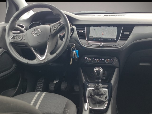Opel Crossland (X) (12/2023, Benzin)