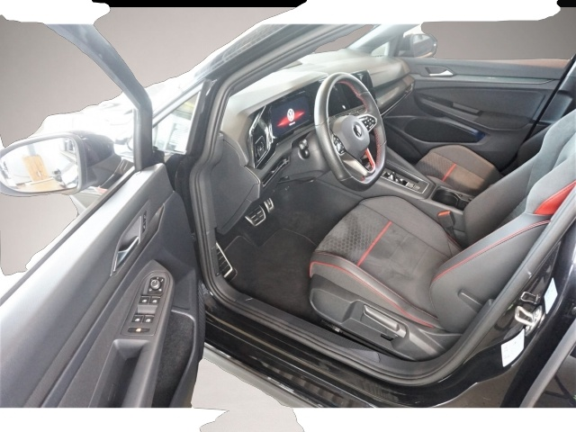 Volkswagen Golf (02/2022, Benzin)