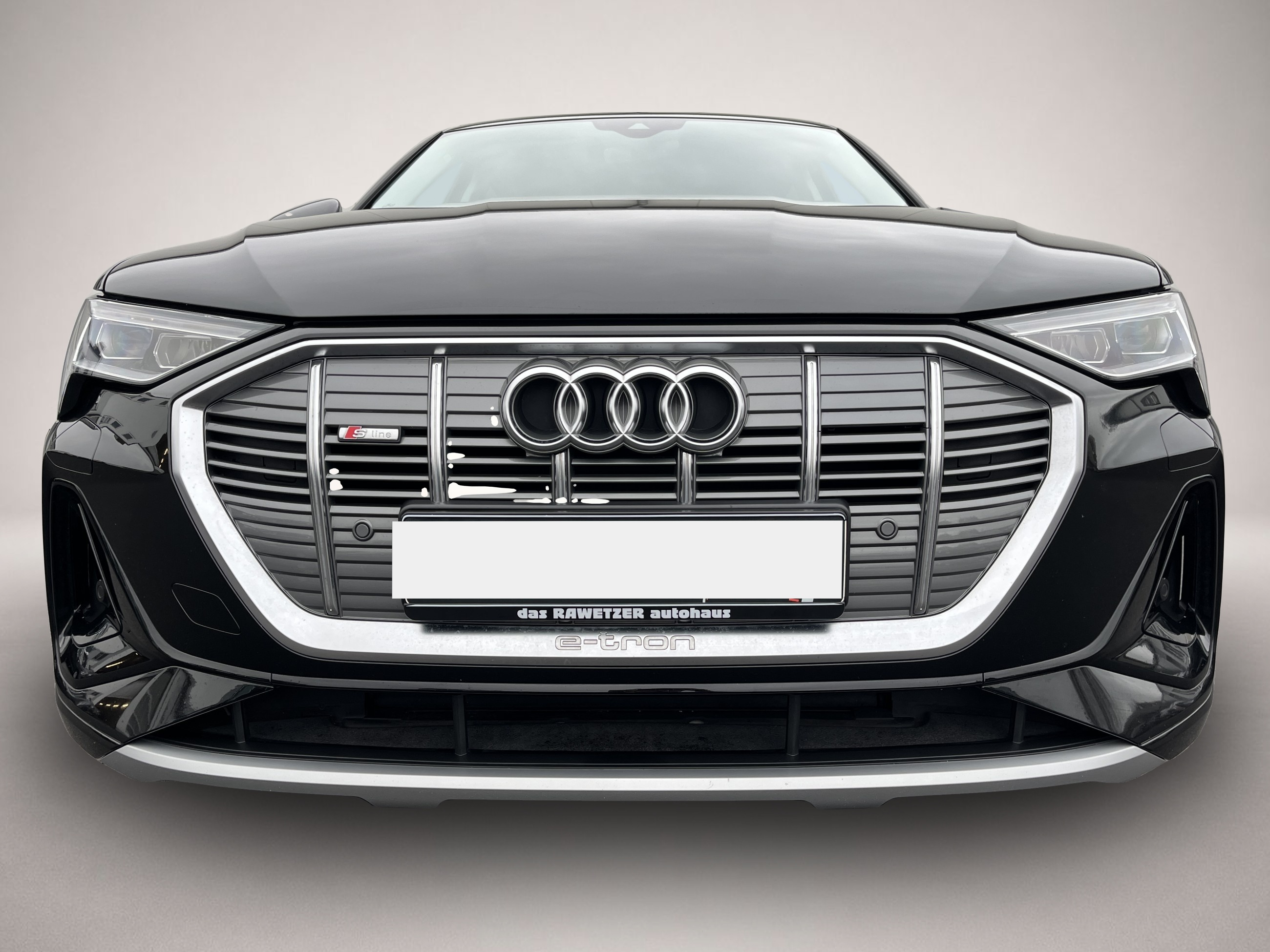 Audi e-tron (09/2022, ELECTRIC)