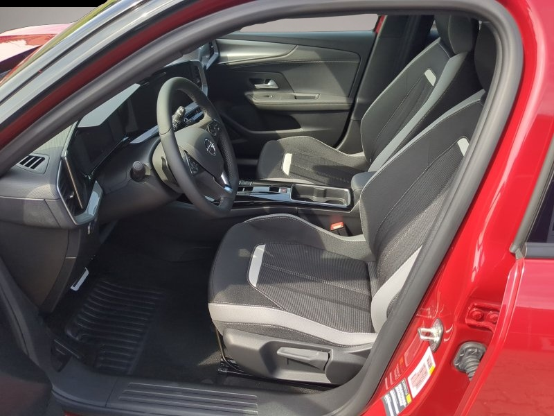 Opel Mokka (12/2024, Benzin)