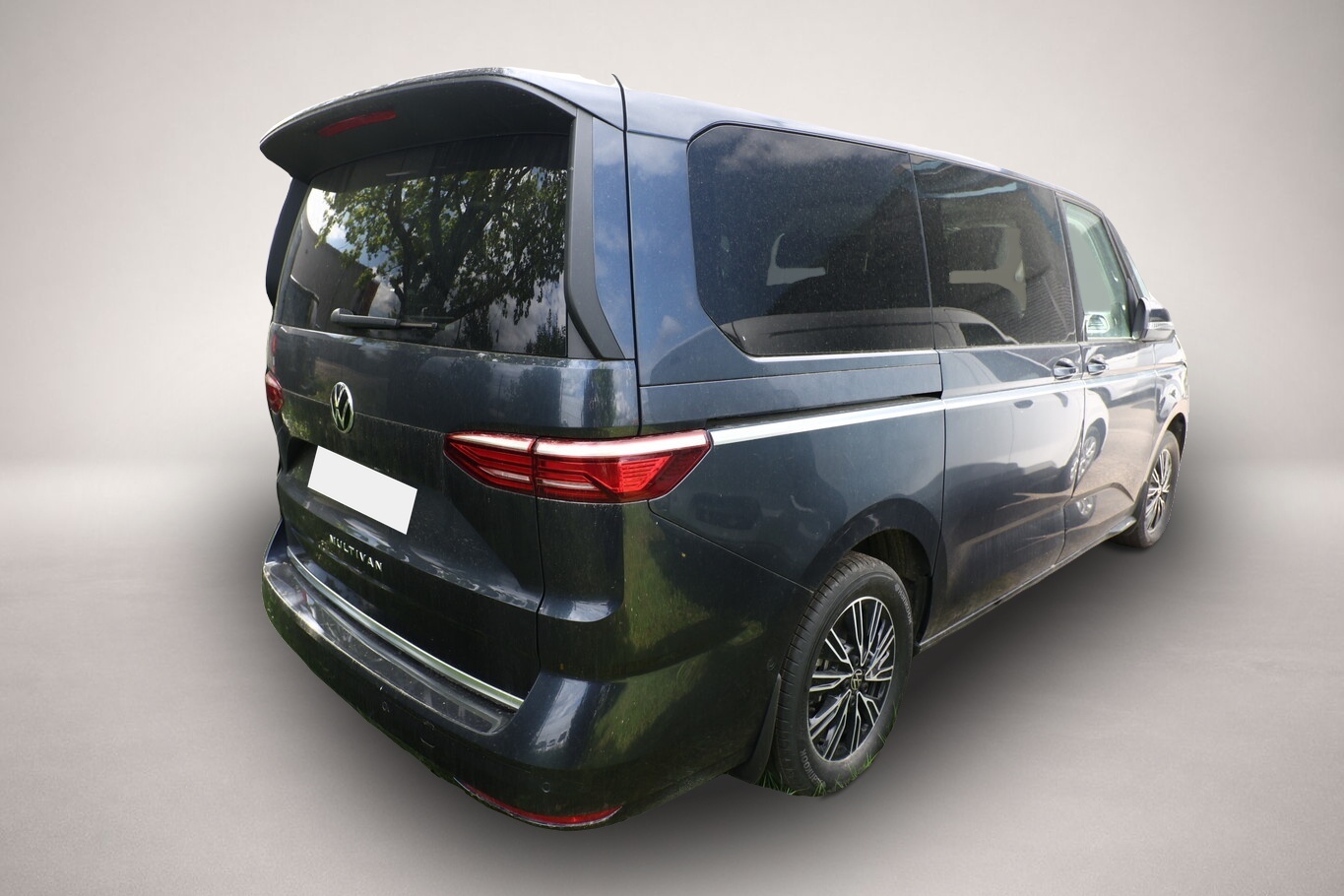 Volkswagen T7 Multivan (04/2026, Diesel)