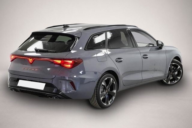 Cupra Leon (02/2026, Benzin)