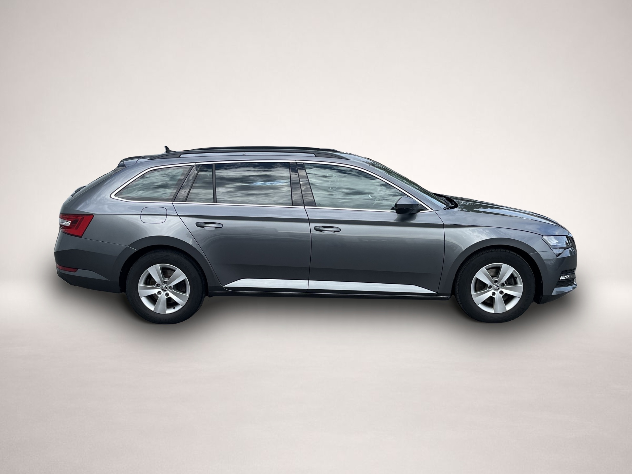 Skoda Superb (03/2022, Diesel)