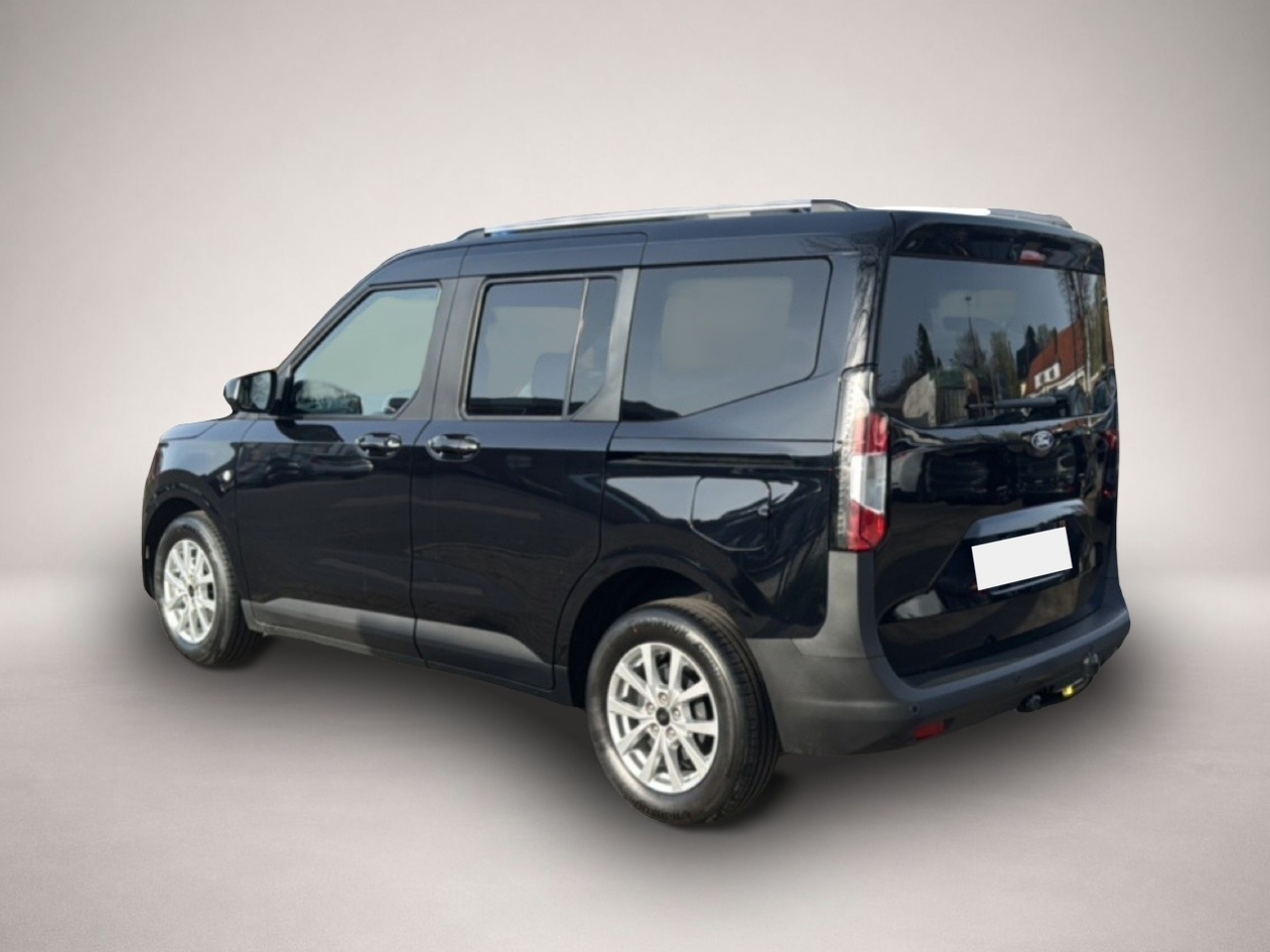 Ford Tourneo Courier (05/2026, Benzin)