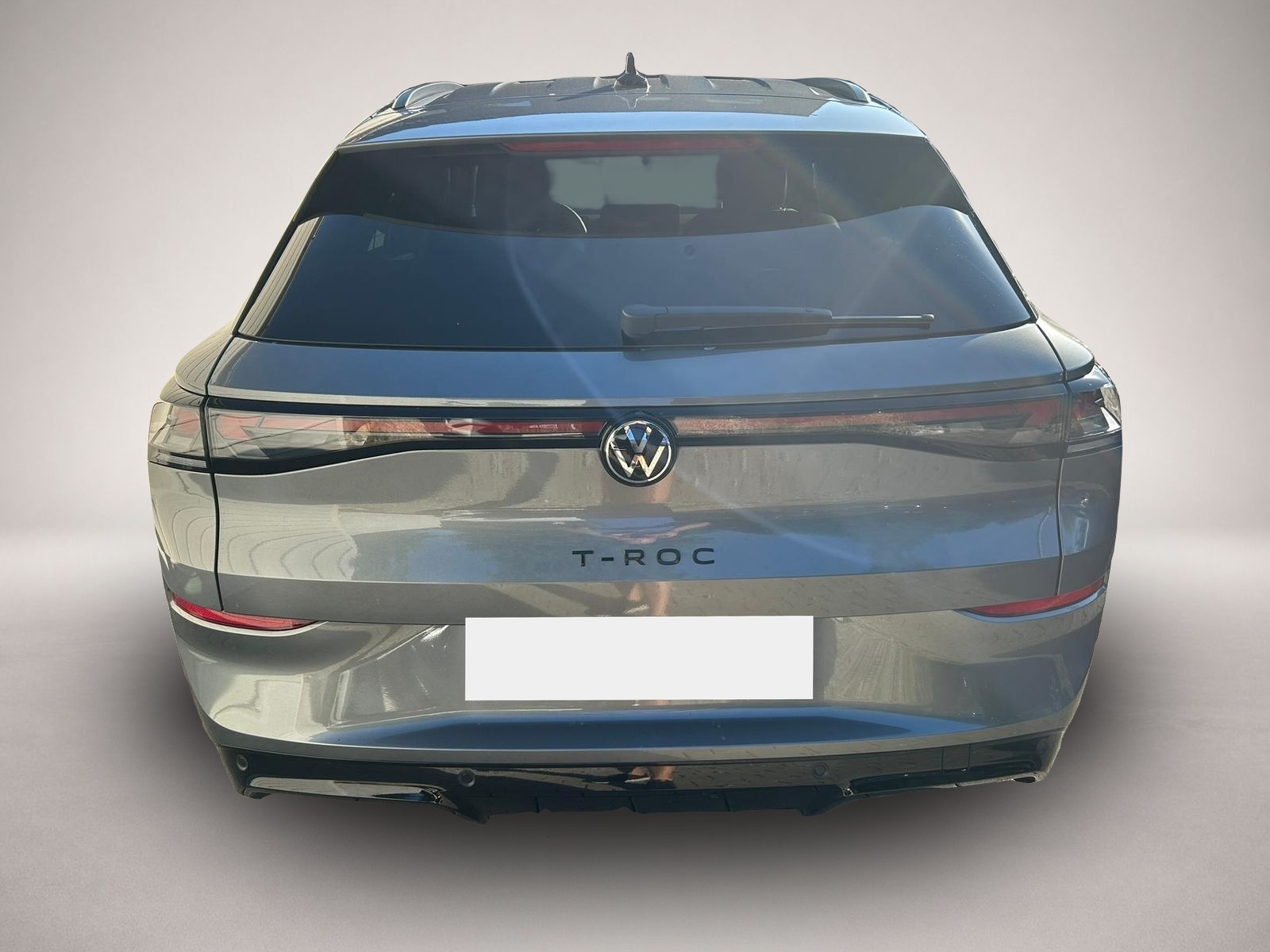 Volkswagen T-Roc (08/2026, Benzin)