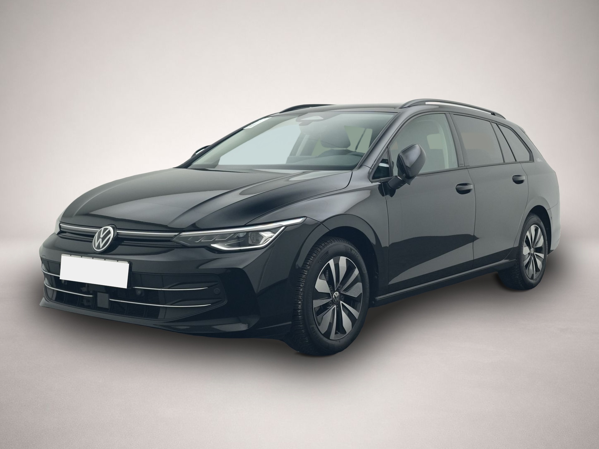 Volkswagen Golf (11/2025, Benzin)