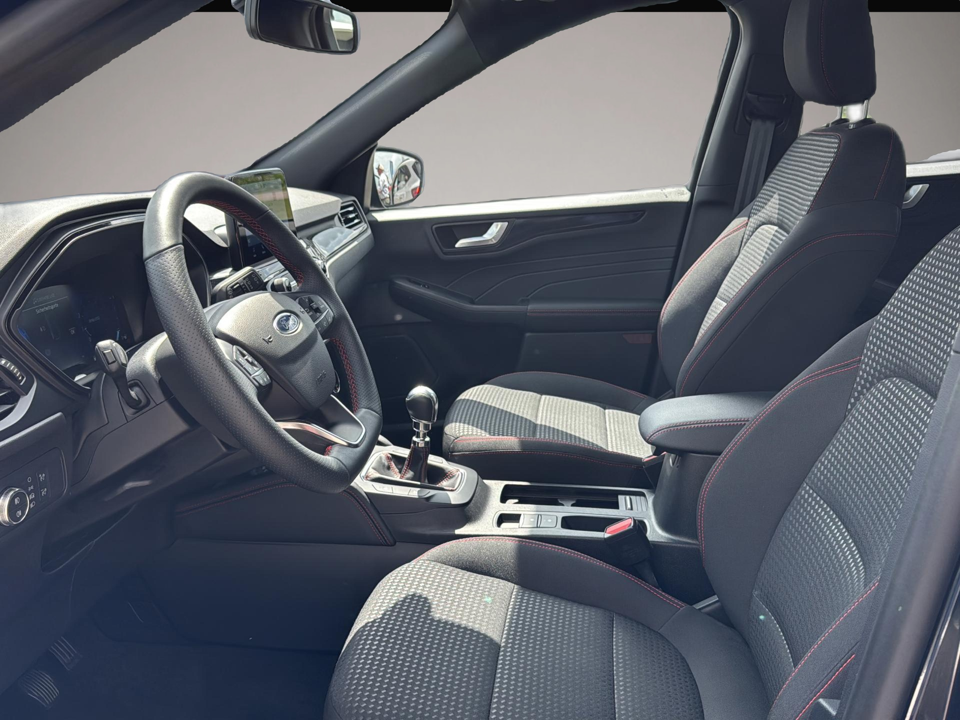 Ford Kuga (08/2023, Benzin)