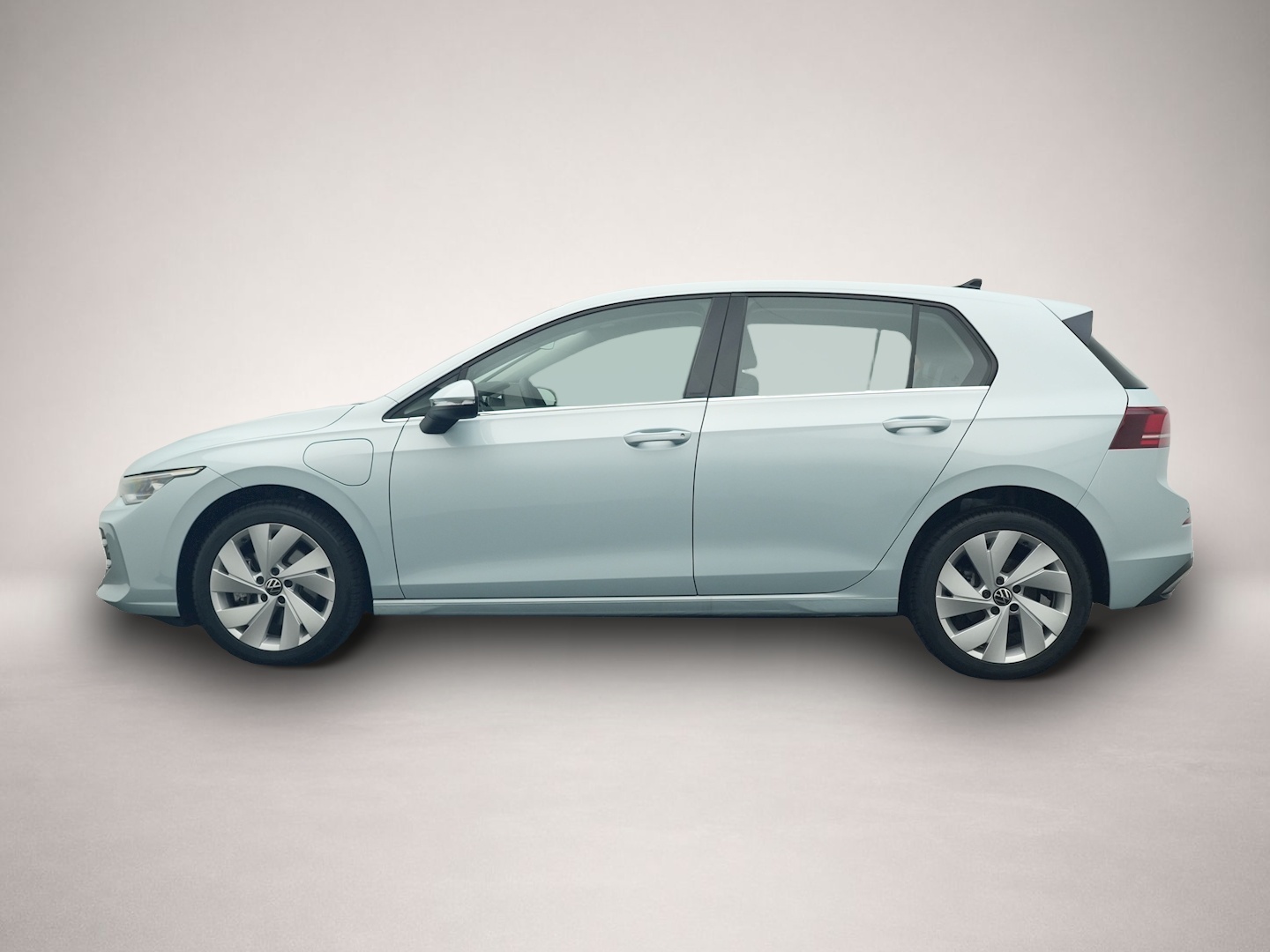 Volkswagen Golf (08/2025, Hybrid (Benzin/Elektro))