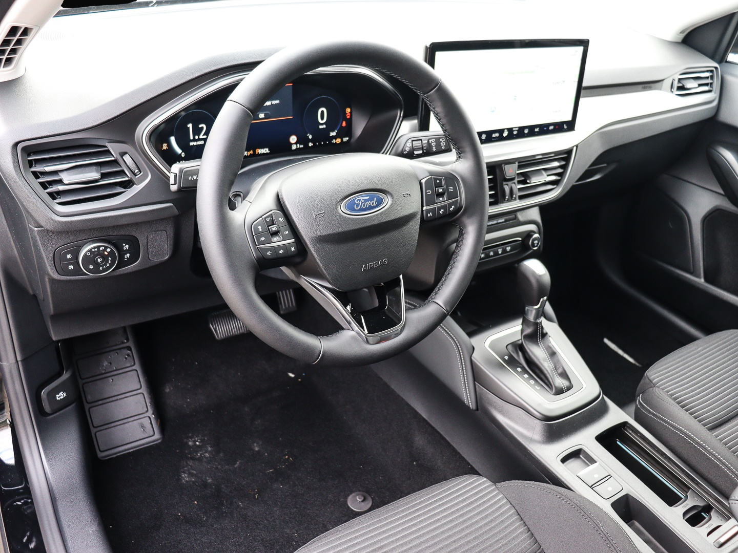 Ford Focus (03/2026, Benzin)