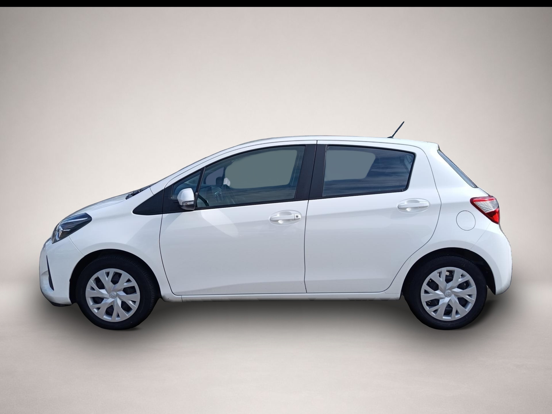 Toyota Yaris (10/2019, Benzin)