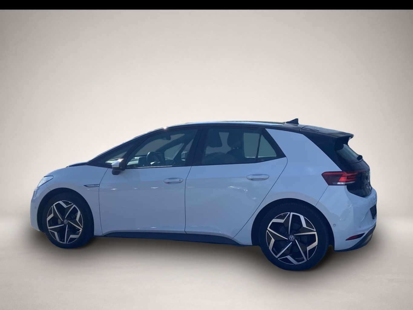Volkswagen ID.3 (06/2023, ELECTRIC)