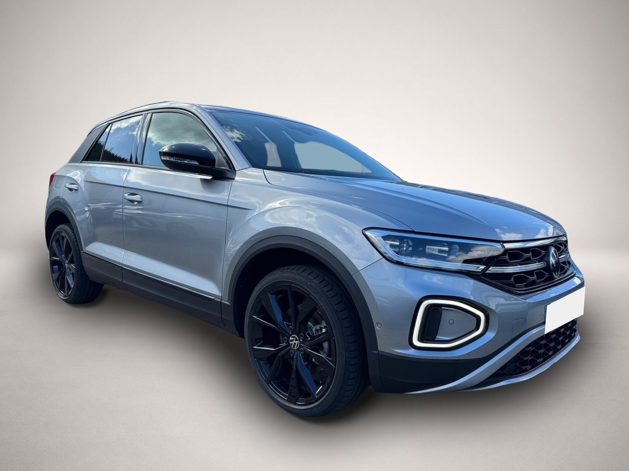 Volkswagen T-Roc (06/2025, Benzin)