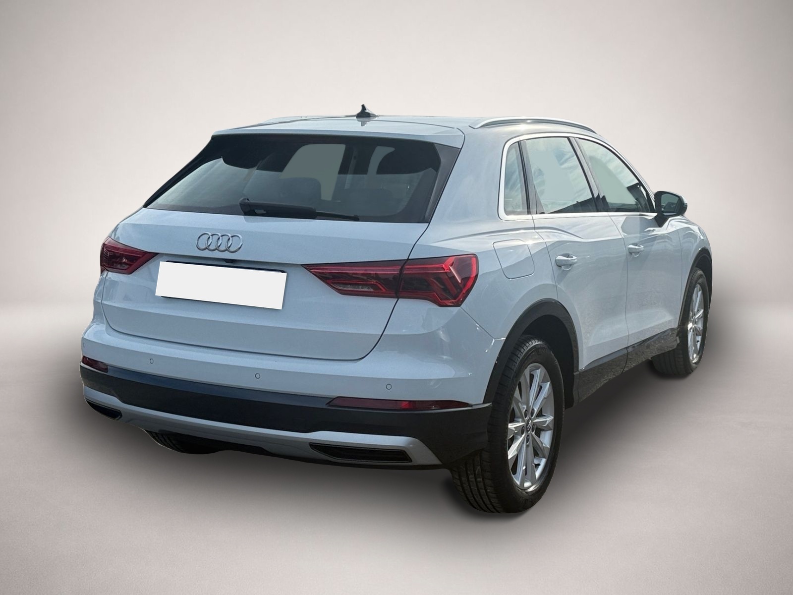Audi Q3 (02/2020, Benzin)