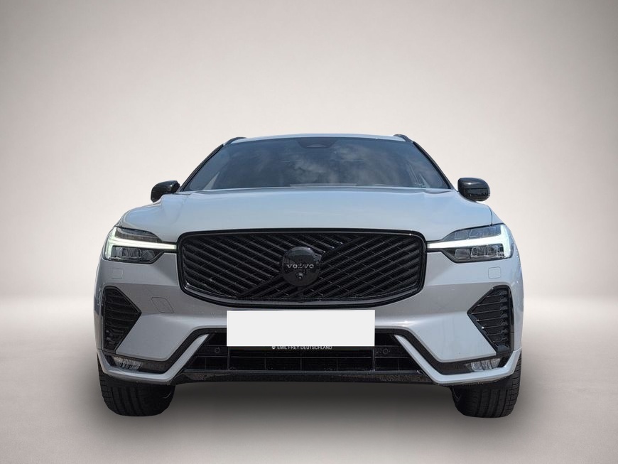 Volvo XC60 (12/2025, Benzin)