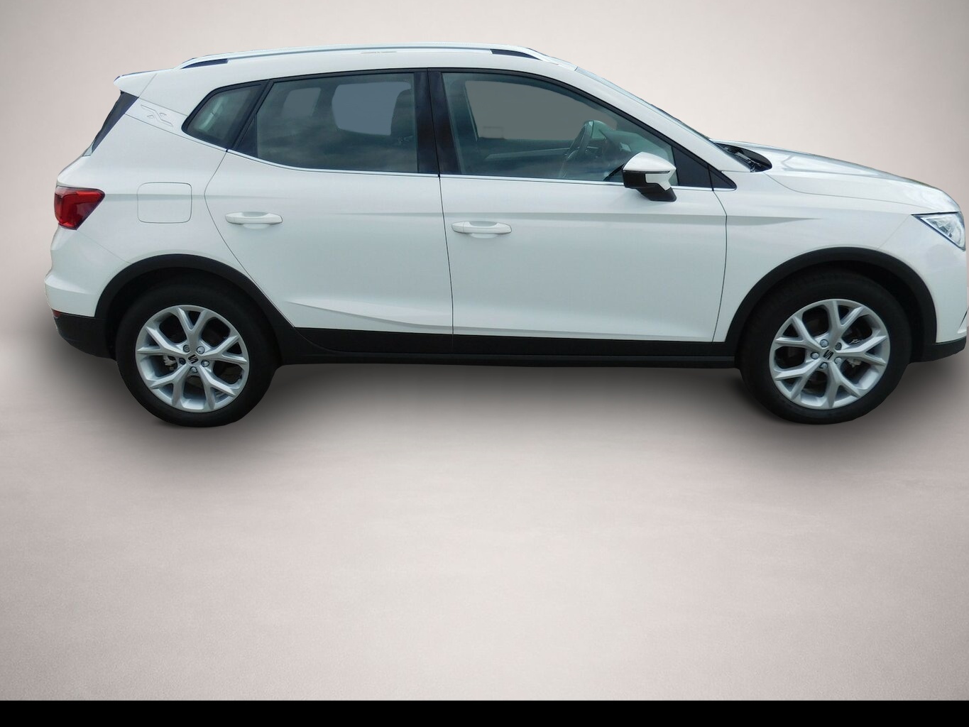 Seat Arona (11/2023, Benzin)