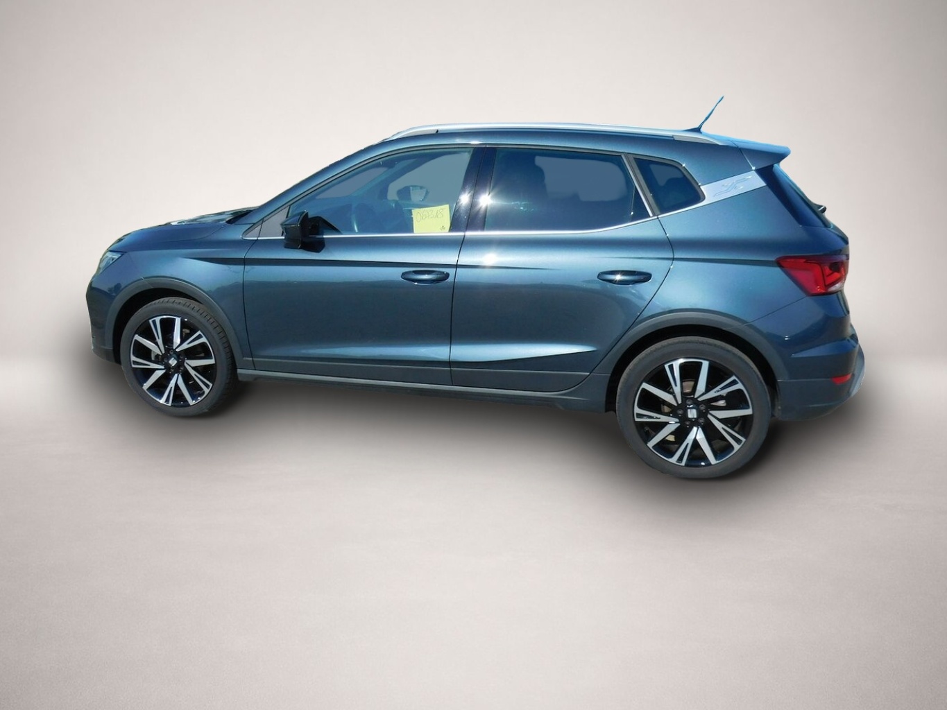 Seat Arona (01/2023, Benzin)