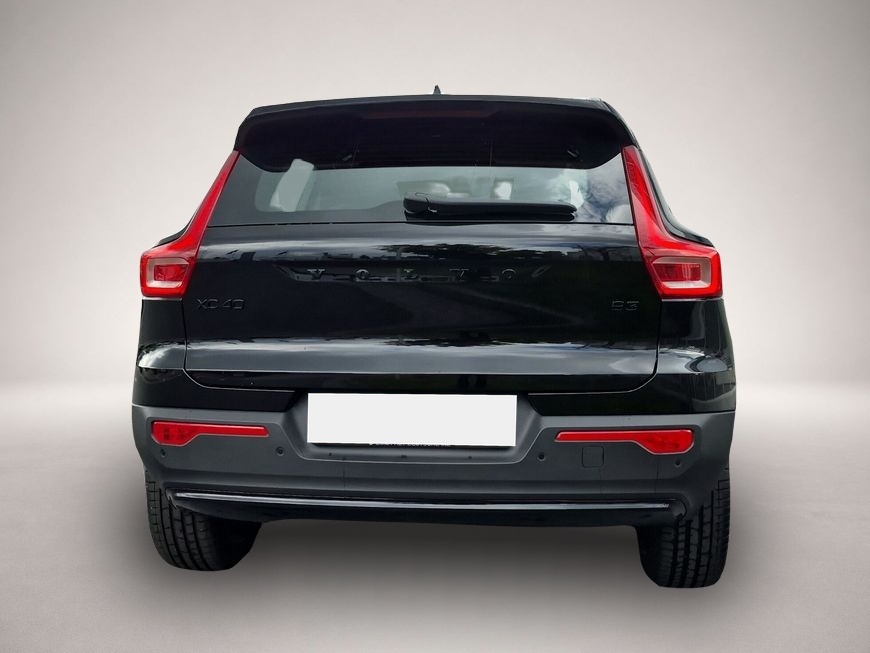 Volvo XC40 (05/2025, Benzin)