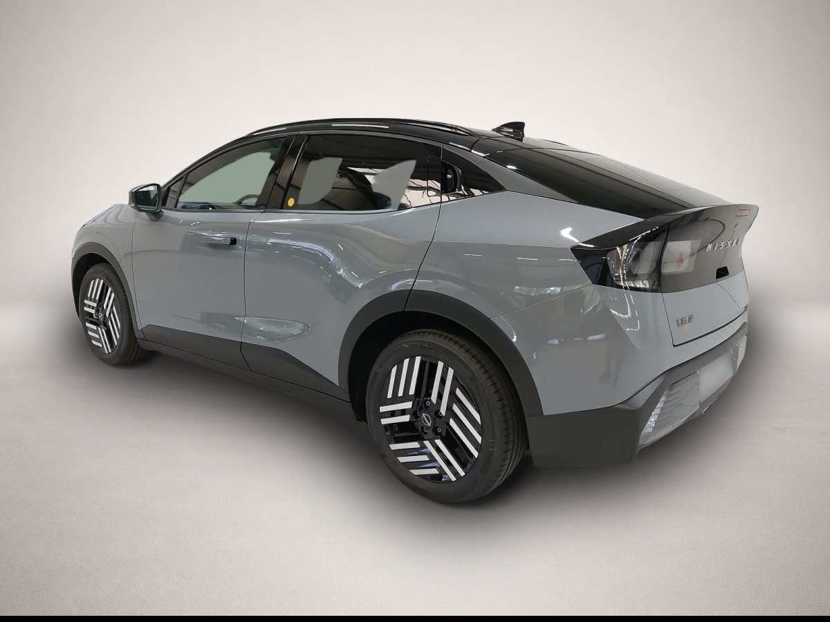 Nissan Leaf, image 3 of 4