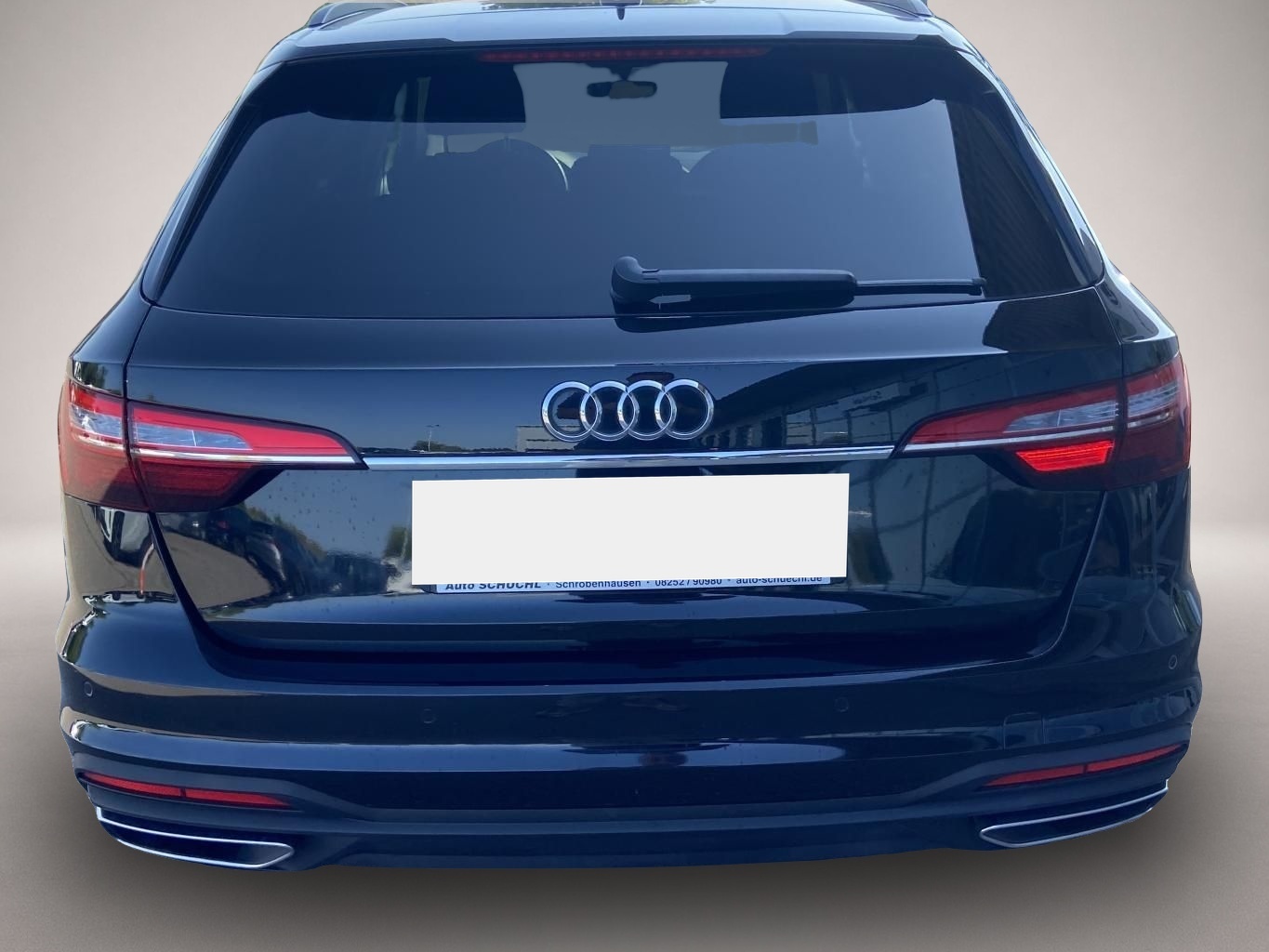 Audi A4 (08/2022, )