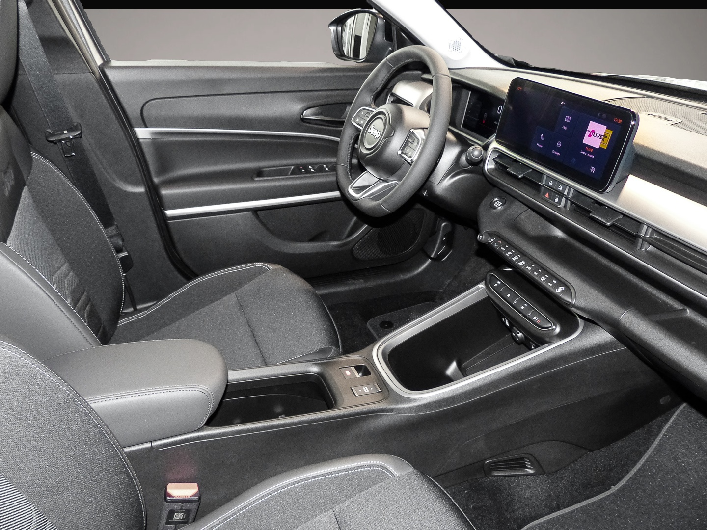 Jeep Avenger (08/2023, ELECTRIC)
