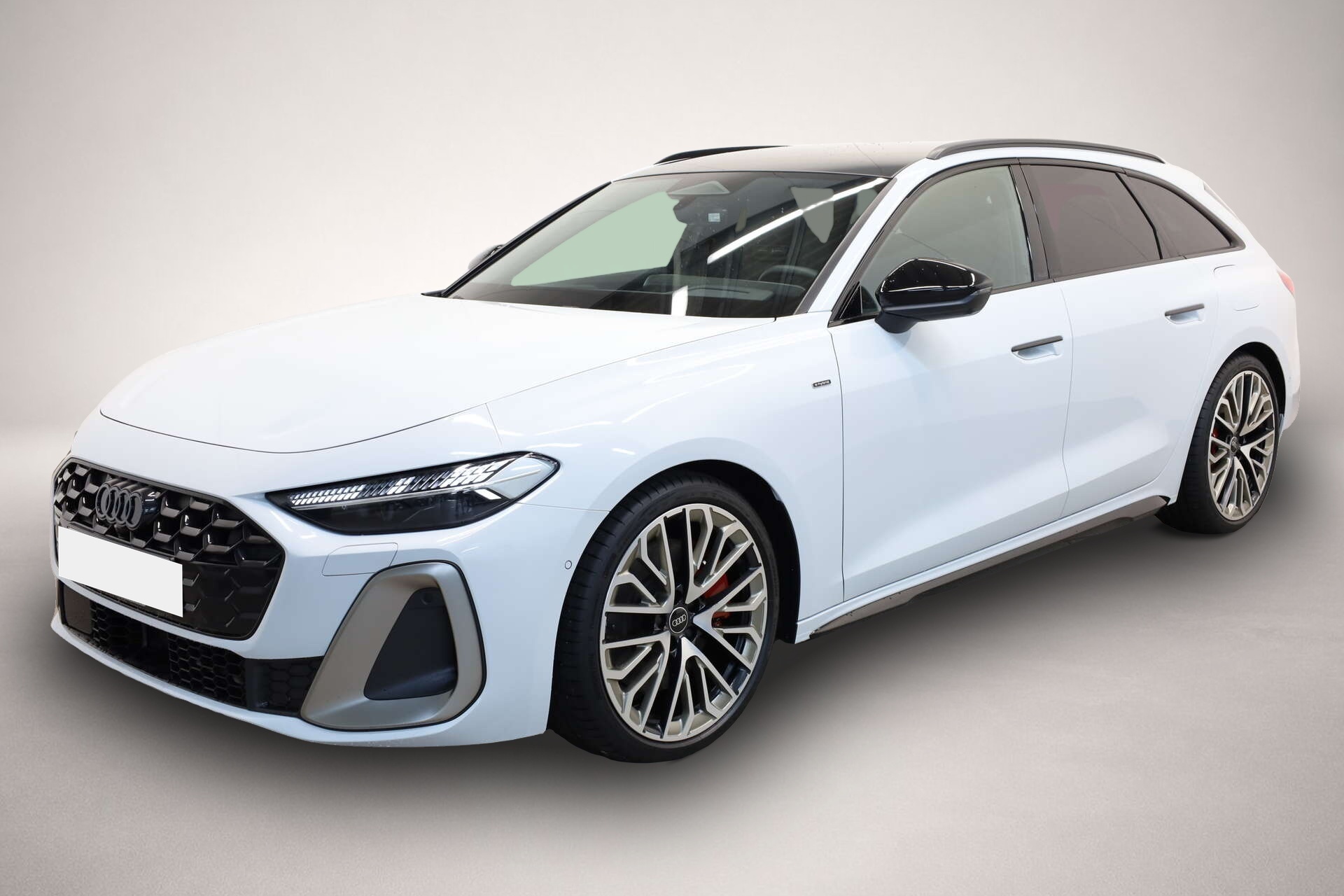 Audi quattro (08/2025, Hybrid (Benzin/Elektro))
