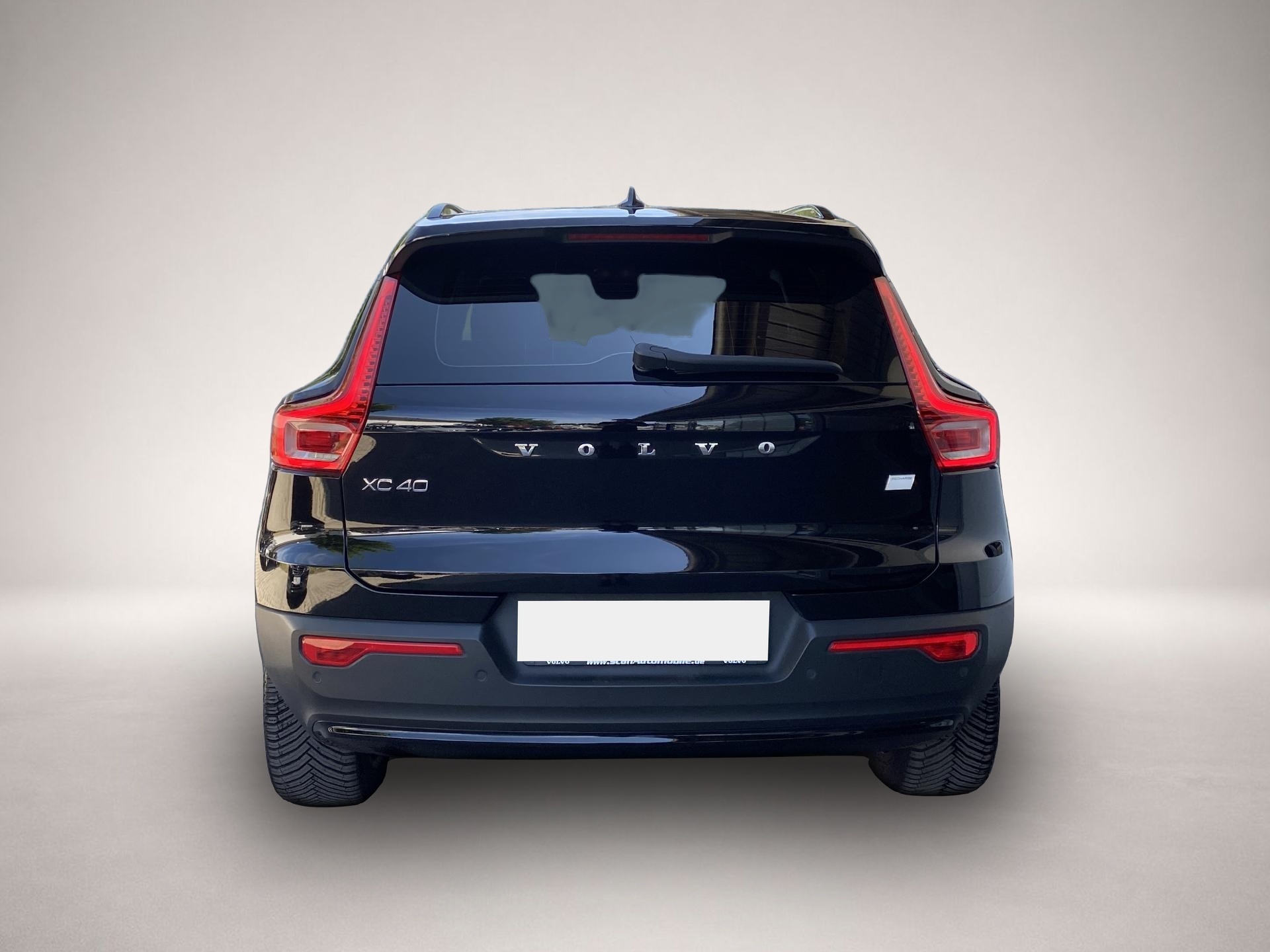 Volvo XC40 (11/2023, ELECTRIC)