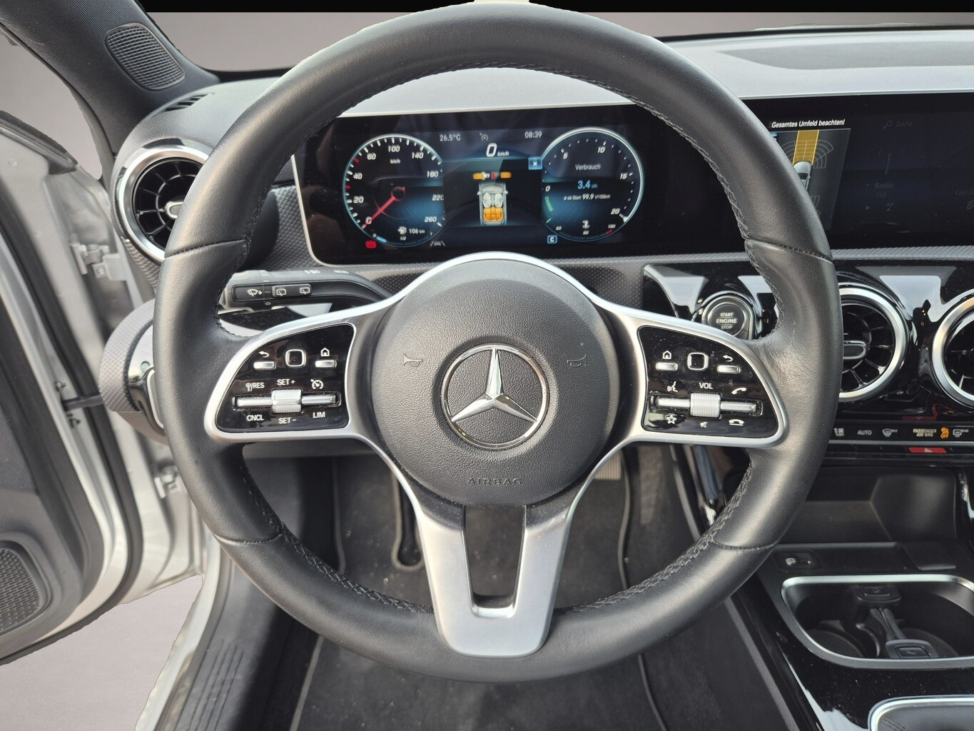 Mercedes-Benz A 200 (08/2018, )
