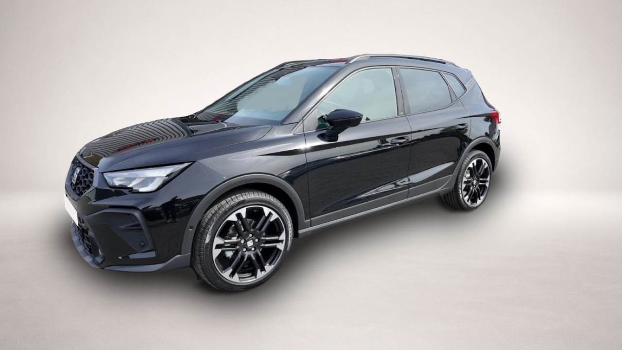 Seat Arona (03/2026, Benzin)