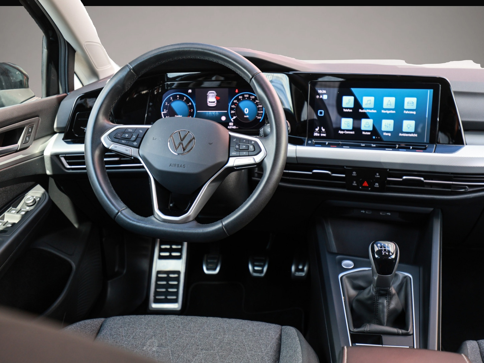 Volkswagen Golf (06/2023, Benzin)