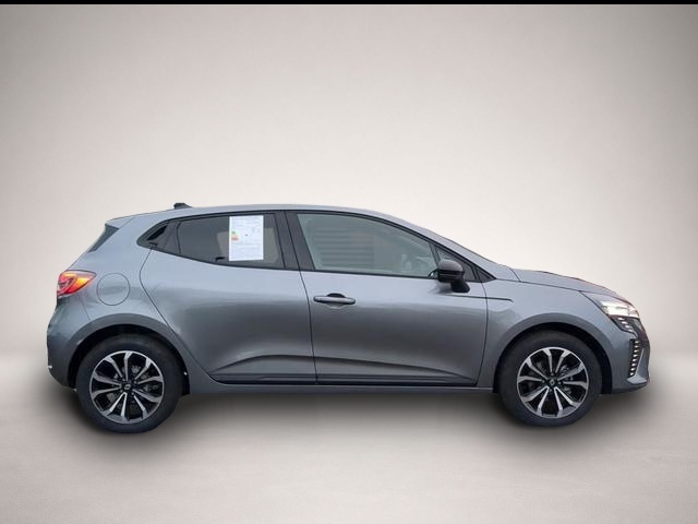 Renault Clio (11/2025, Benzin)